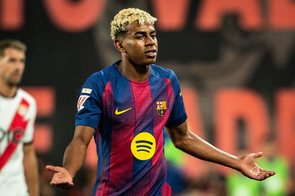 被批用镇痛药！西足协对弗里克指责很意外，巴萨未提醒亚马尔有伤