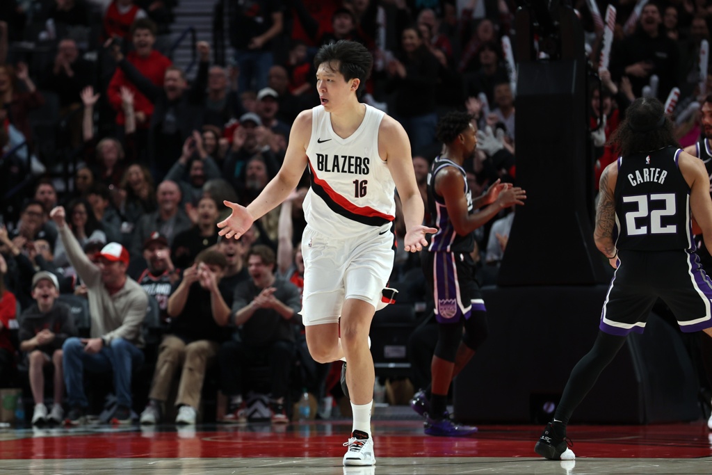 湖记：杨瀚森让质疑开拓者的看起来有点蠢 他们不会再思念艾顿了